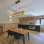 De Hoeve Iii Holiday home *