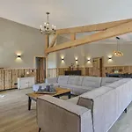 De Hoeve Iii Holiday home Hulsel