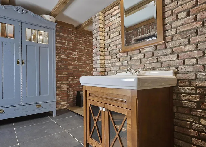 De Hoeve Iii * Hulsel